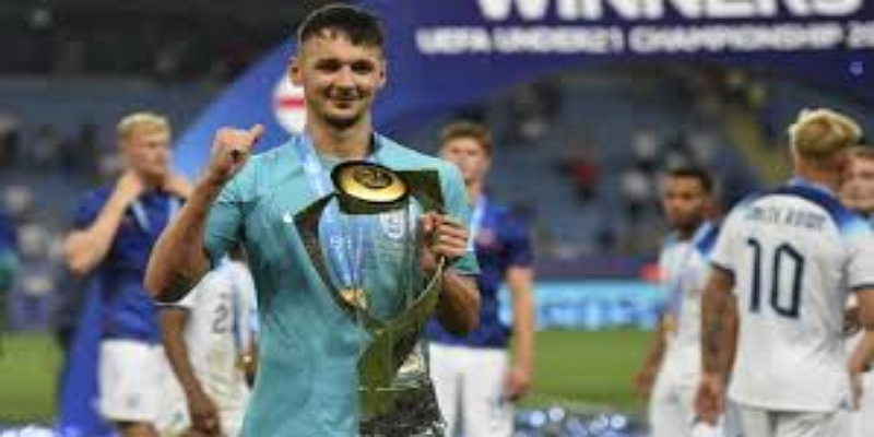 球员表现与亮点解析-开云体育