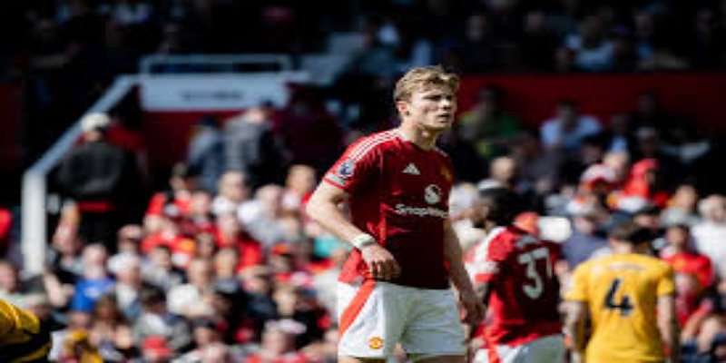 替补奇兵萨拉比亚的致命弧线-开云体育