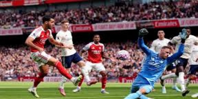 战术解析：诺丁汉森林的高效反击，伯恩利防线的漏洞被彻底暴露-开云体育