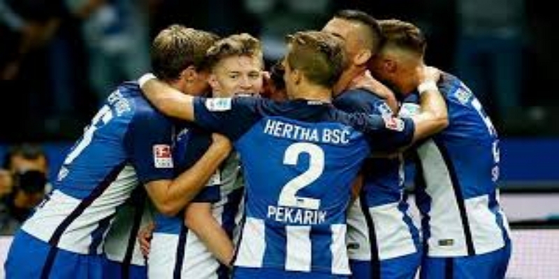 未来走向：开云体育展望沙尔克04的重建之路-开云体育