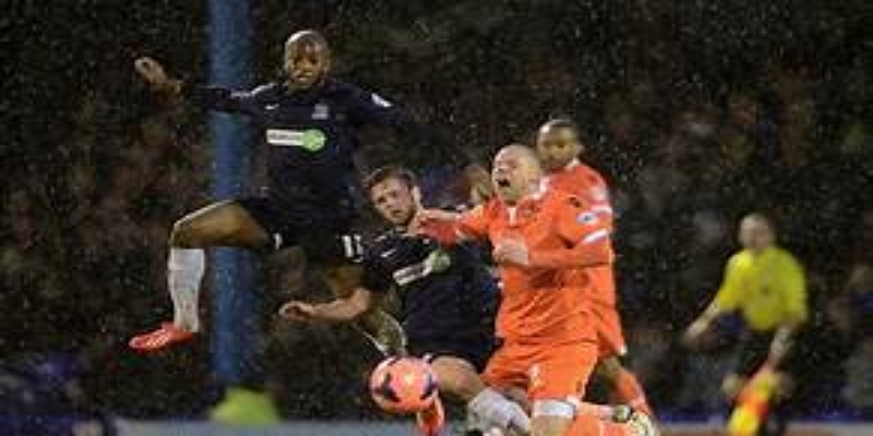 开云体育数据解读：战绩崩盘背后的系统性问题-开云体育