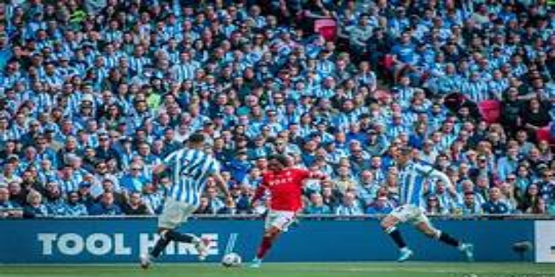 比赛突发中断全过程与现场混乱-开云体育